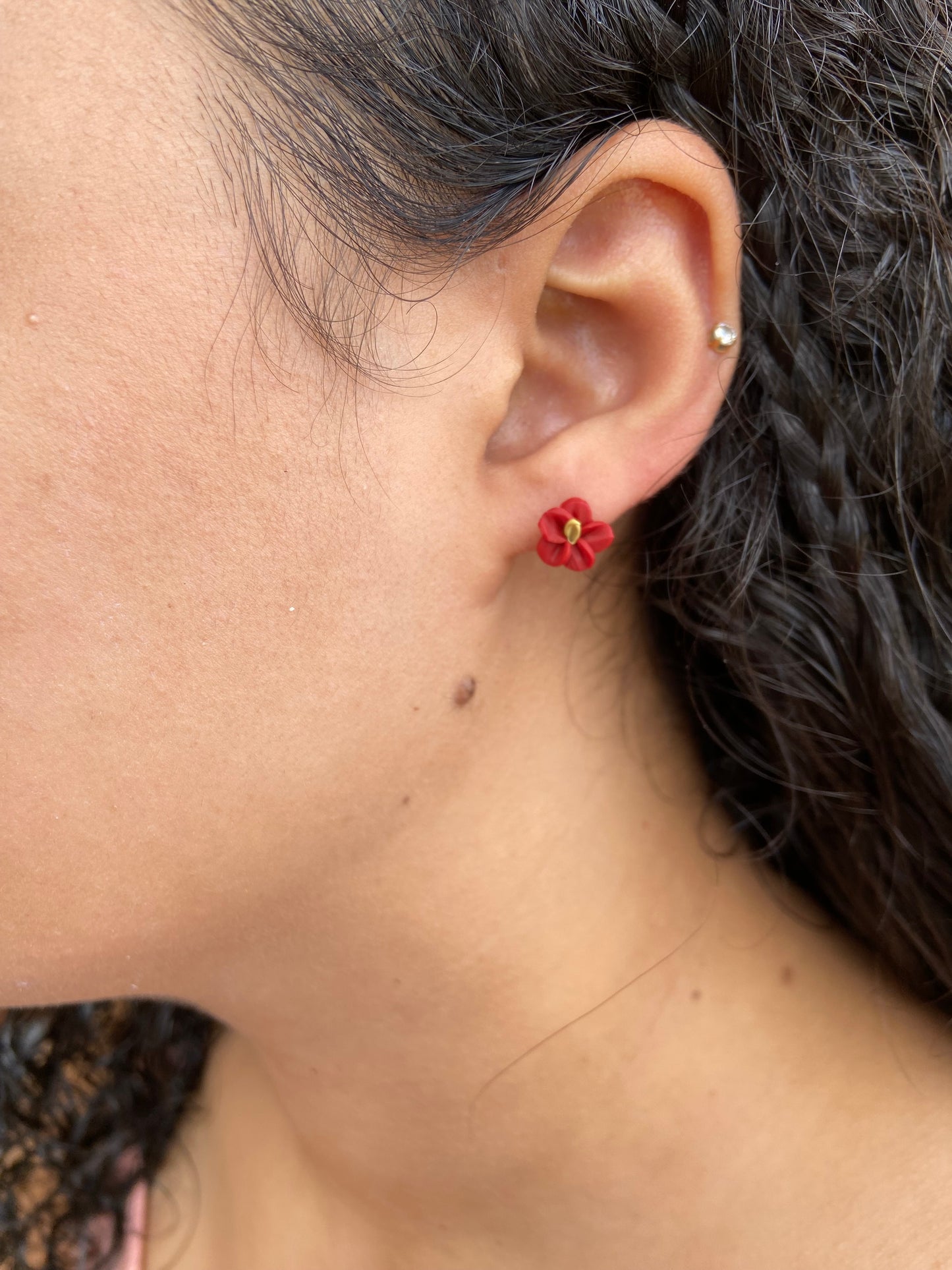 Maga Flower Studs