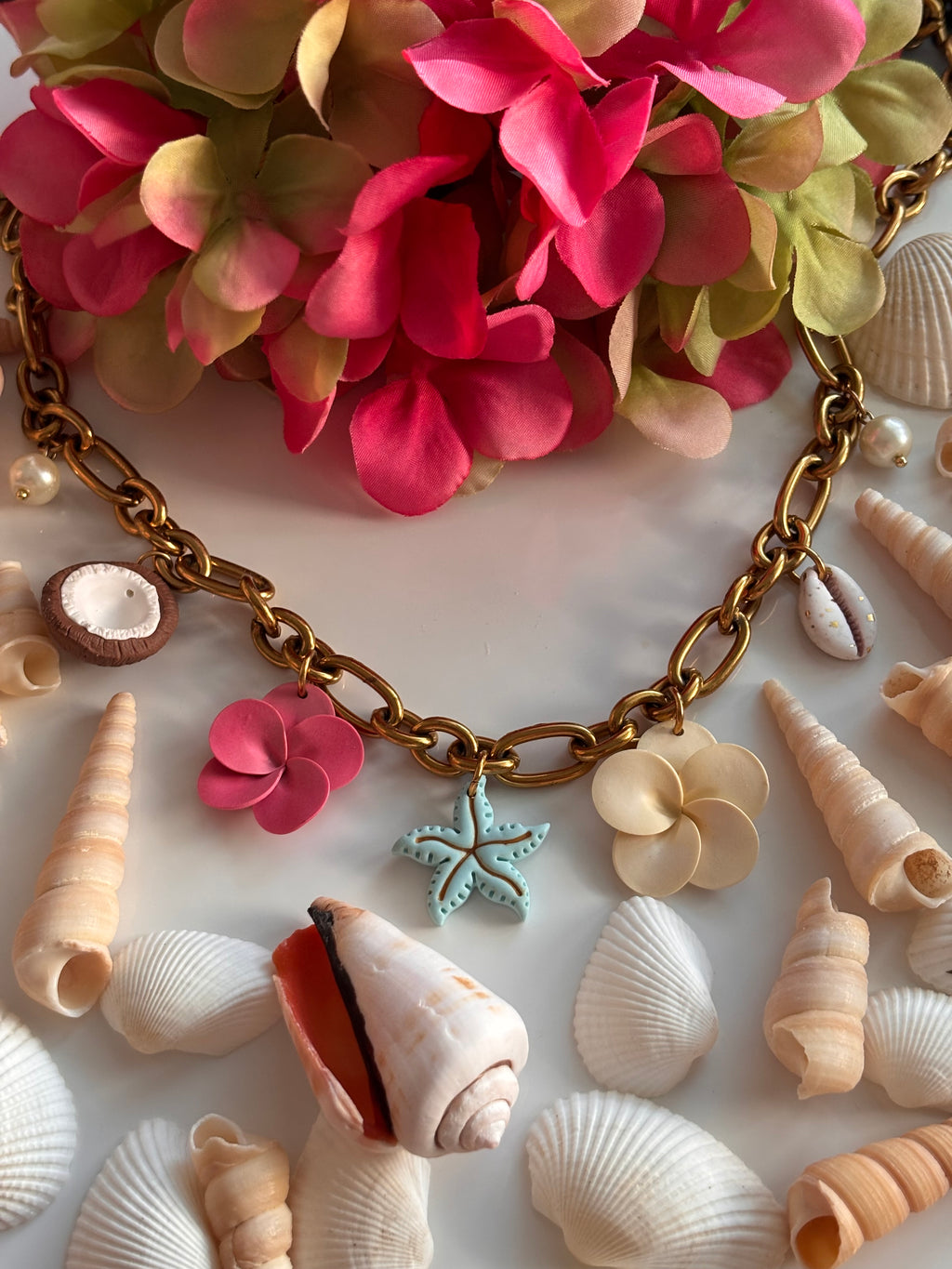 VERĀO NECKLACE
