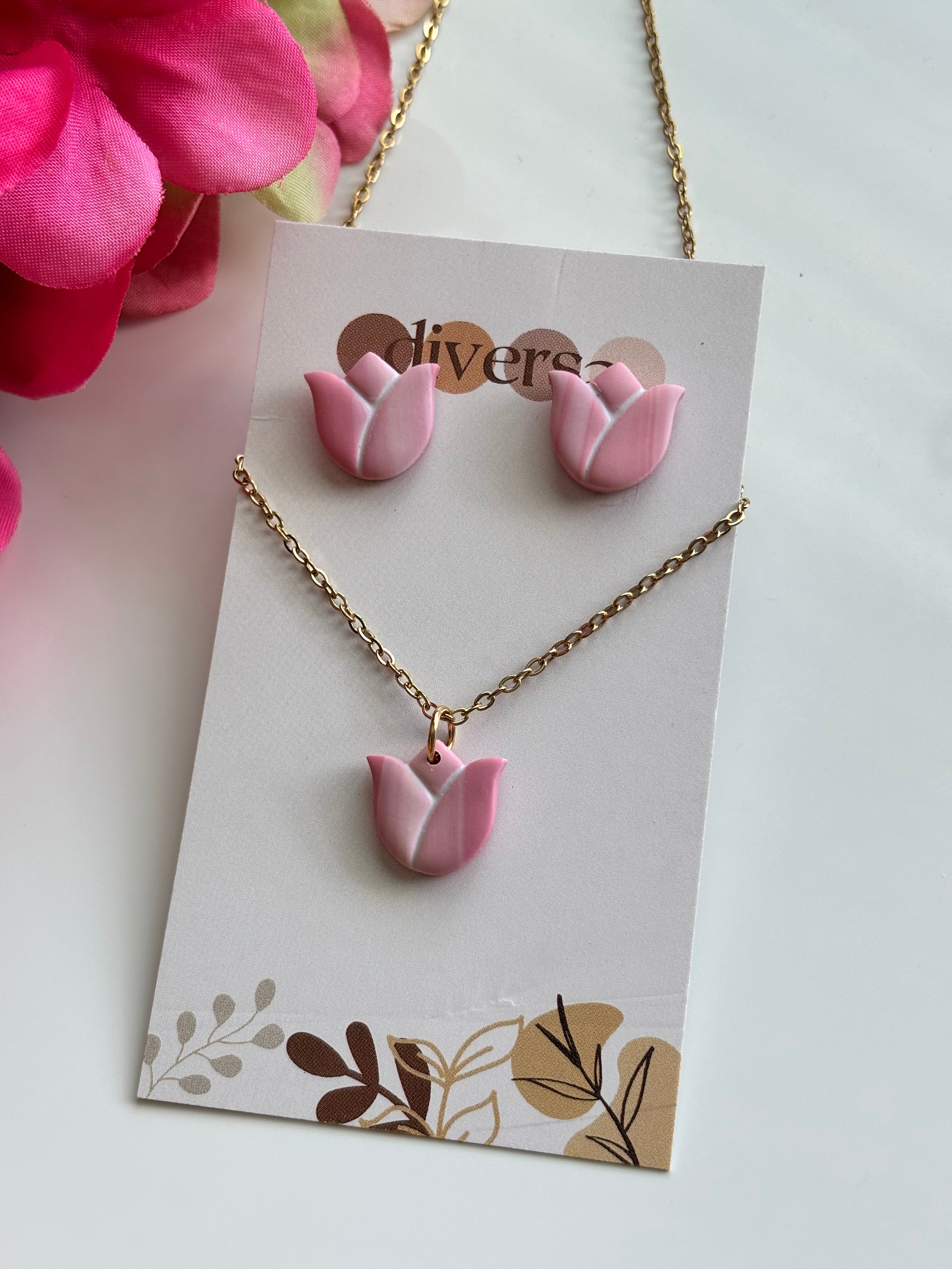 Flowered Sets