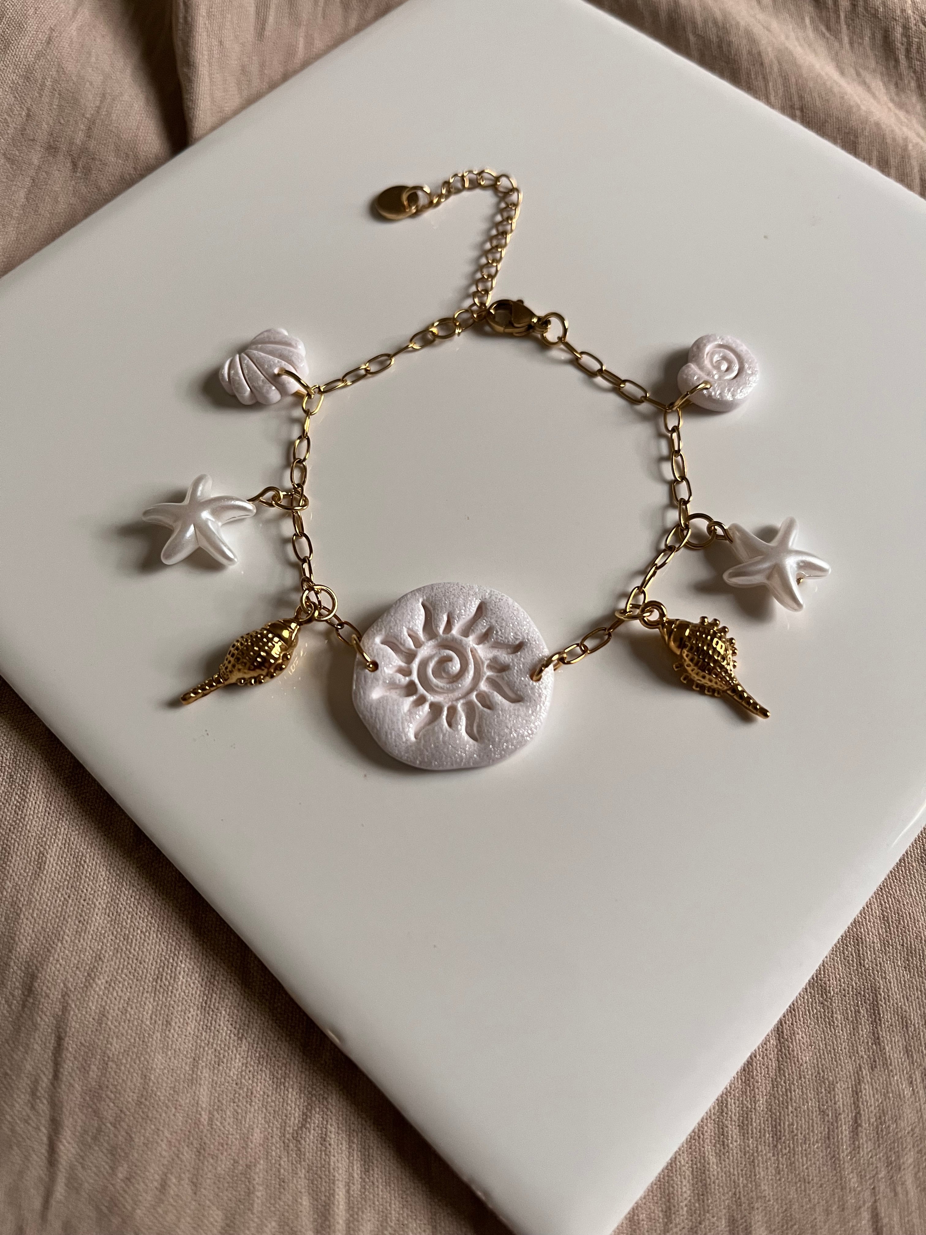 Summer Charm Sun Bracelet