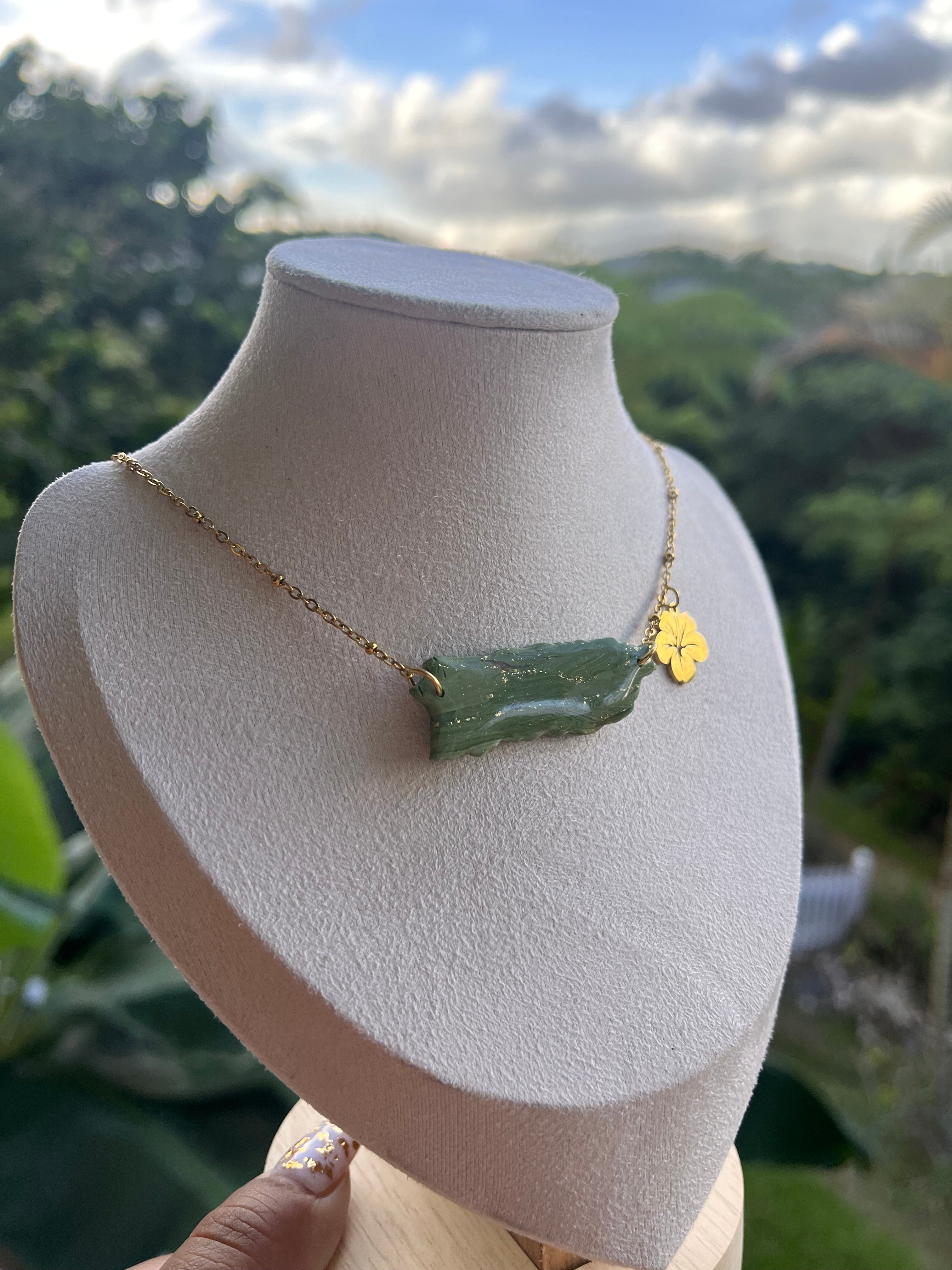 La Isla Necklace