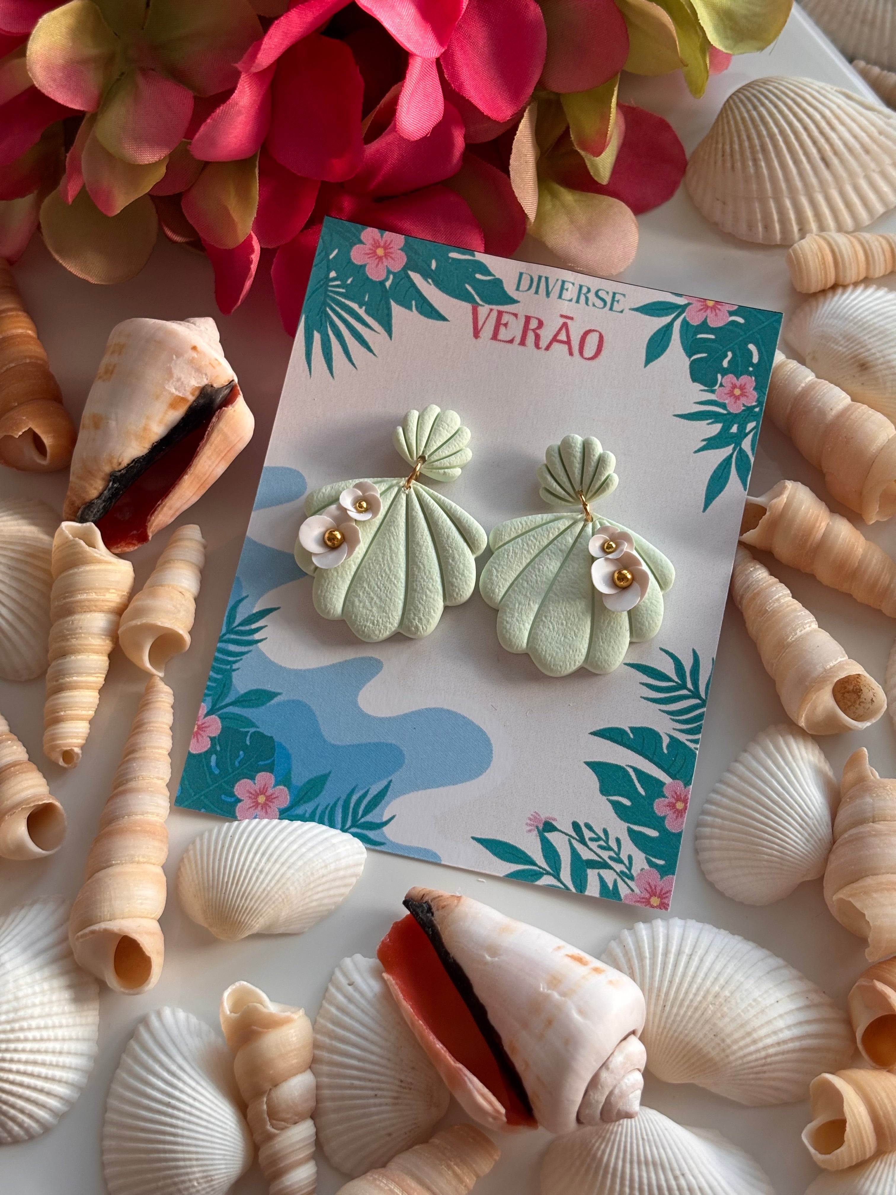 Mint Flowered Shell
