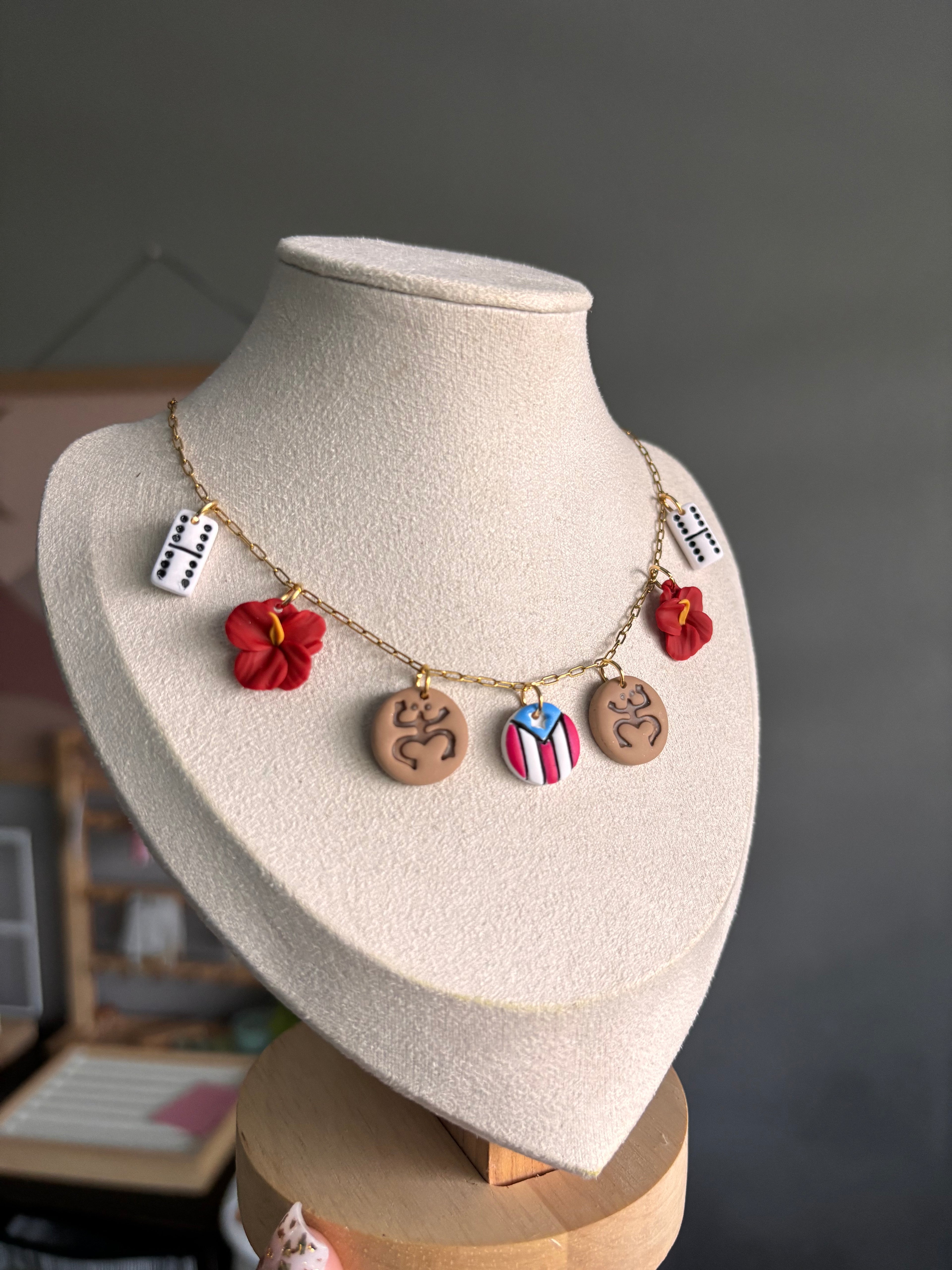 Yo soy de aquí (Charm Necklace)